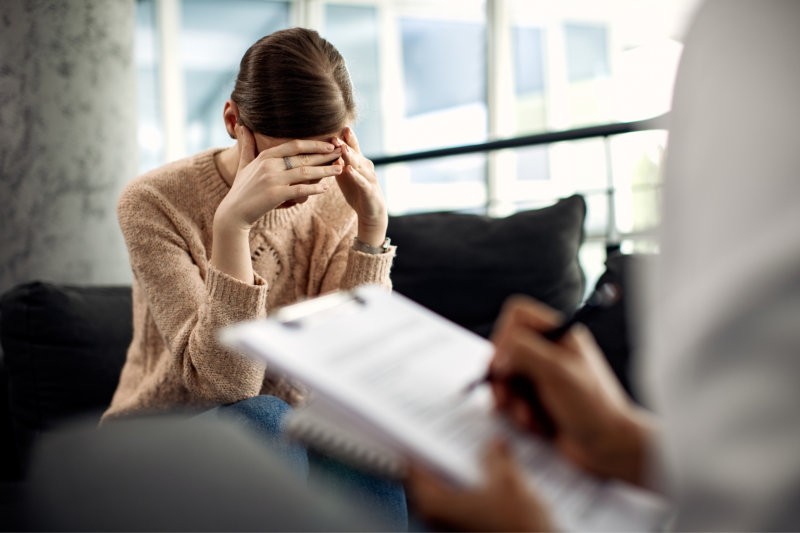 Saiba como distrair seu cérebro dos pensamentos negativos